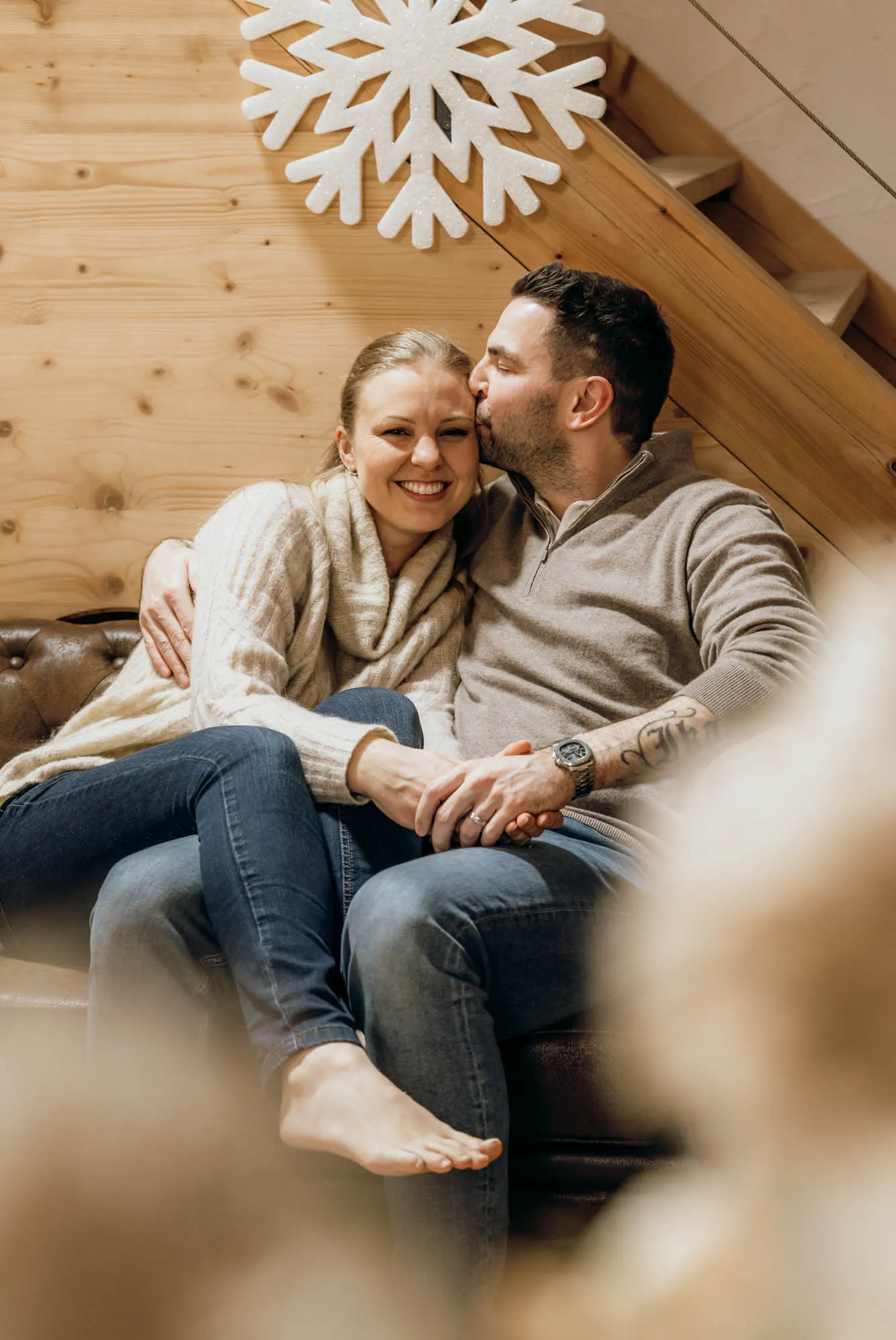 Familie beim weihnachtlichen LoveDays-Shooting
